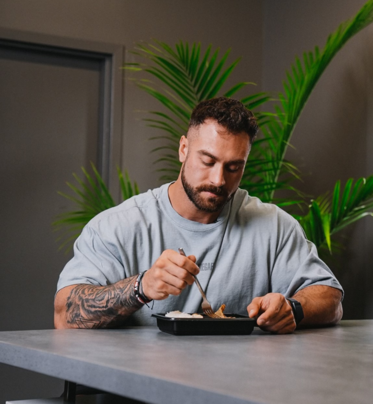 Athlete Chris Bumstead Enjoys MegaFit Meals