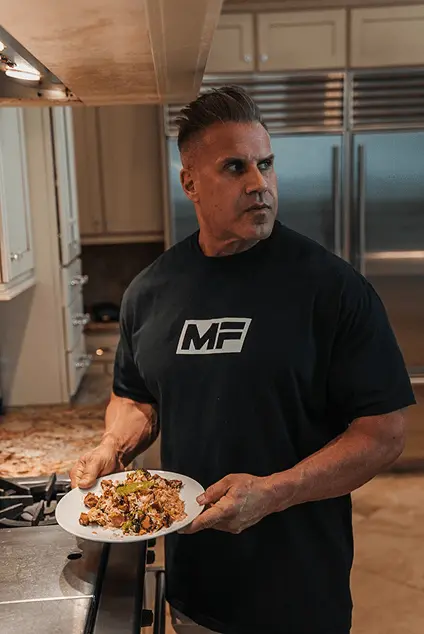 Athlete Jay Cutler Enjoying MegaFit Meals